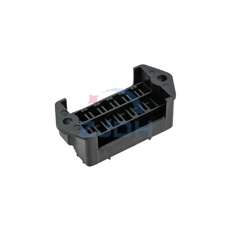 BX2061 6路保险盒-ZJDH-Yueqing Dihong Connector Co., Ltd.