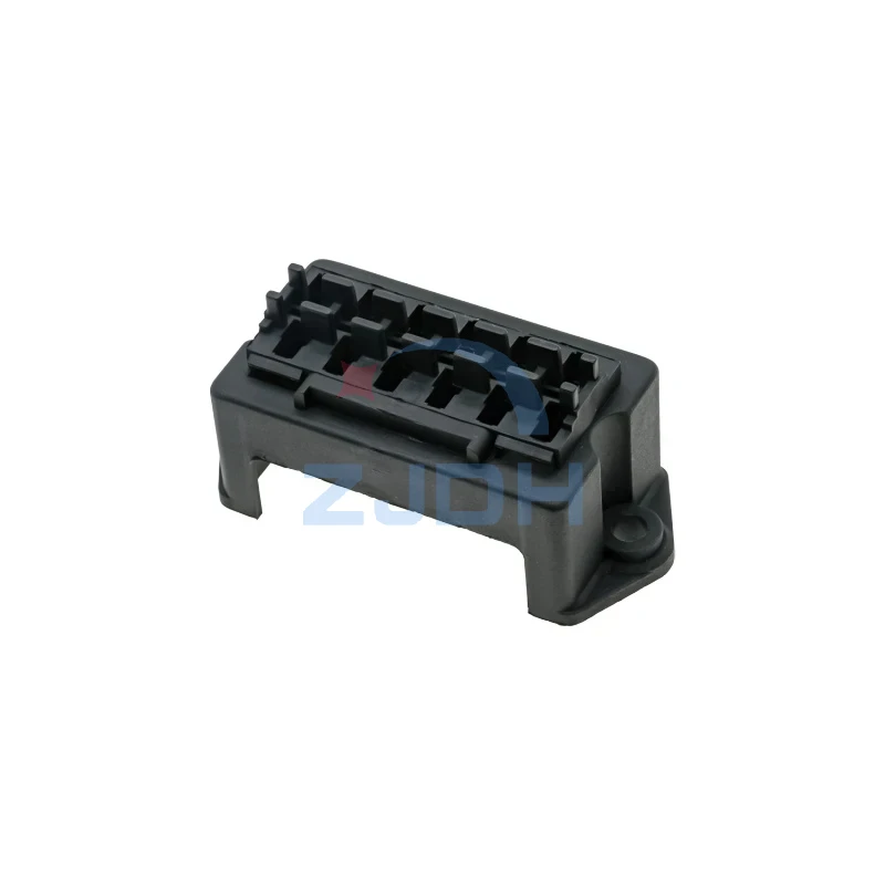 BX2061 6路保险盒-ZJDH-Yueqing Dihong Connector Co., Ltd.
